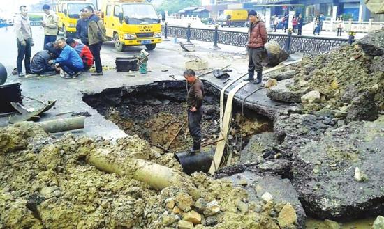 6rl8-awzuney4198174.jpg 6rl8-awzuney4198174.jpg