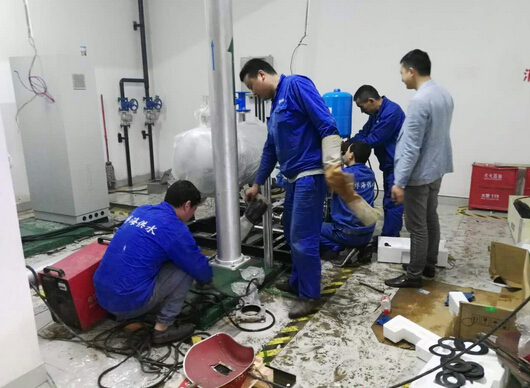 麓山國(guó)際.jpg 麓山國(guó)際.jpg